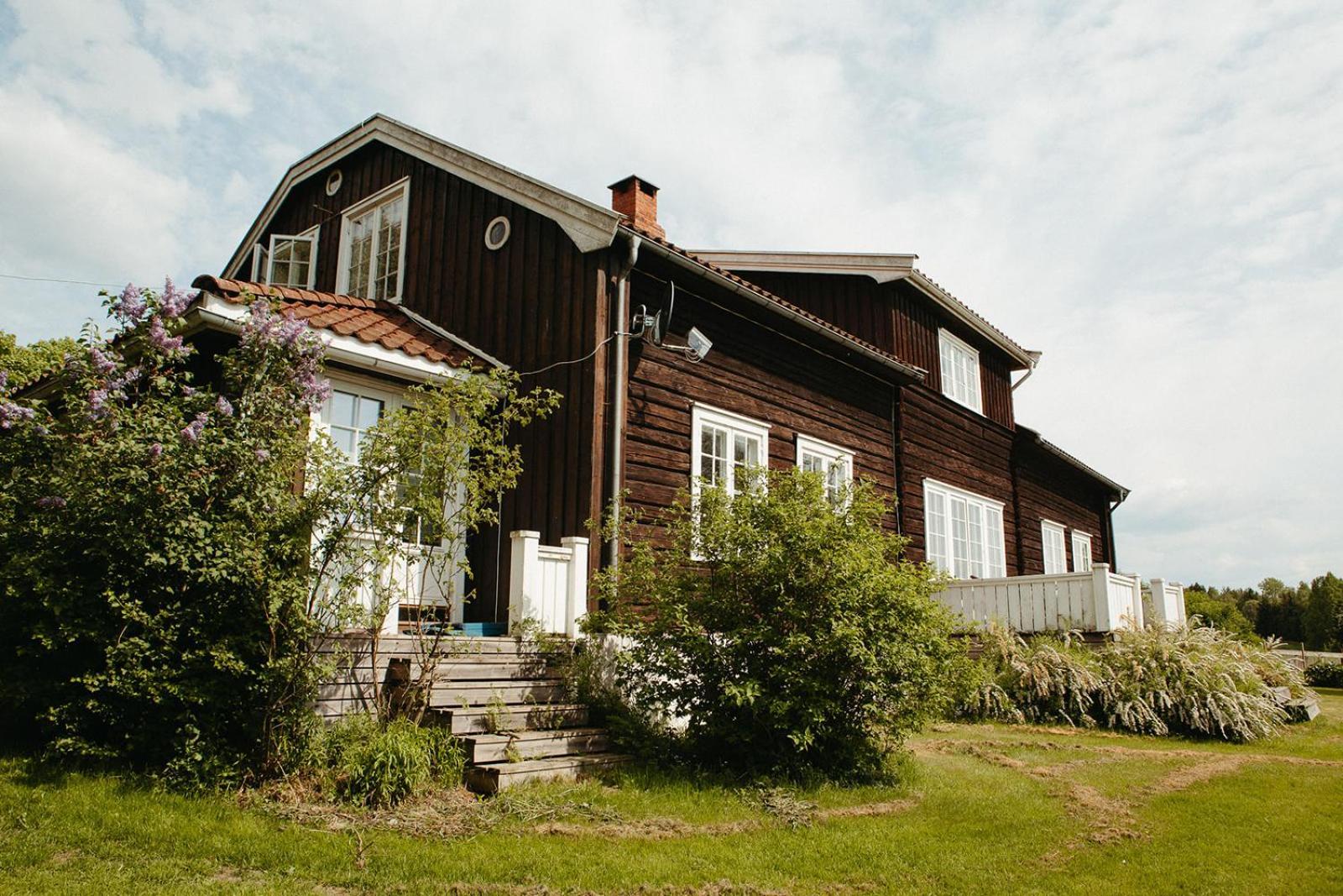 Wonderinn Riverside Arnes  Exterior photo